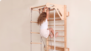5-in-1 Ribbevegg for barn med pull up-stang & 3i1 husksett