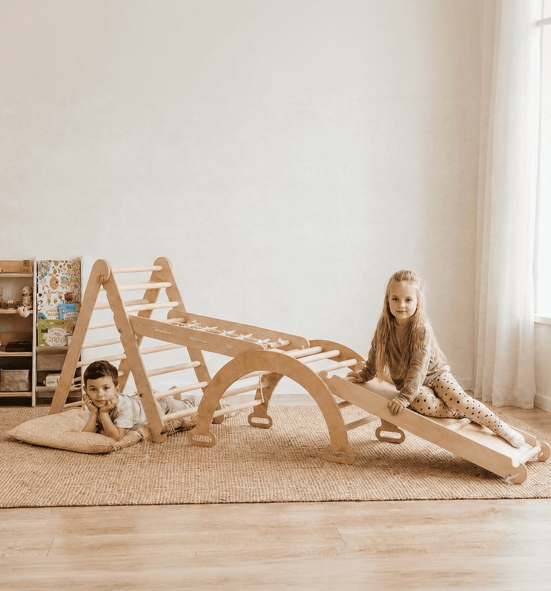 4-i-1 Montessori Klatrestativ-Sett: Trekantstige + Bue/Gynge + Rutsjebrett/Rampe + Nettingtau